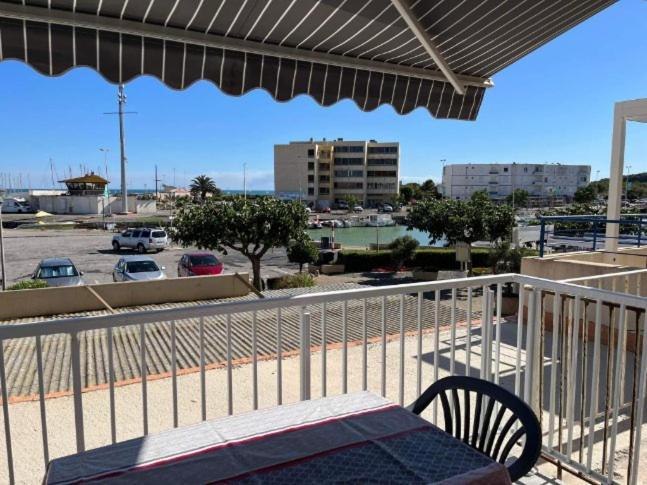 Superbe Appartement Avec Vue Sur Le Port Et Plage Saint-Pierre-la-Mer  Kültér fotó